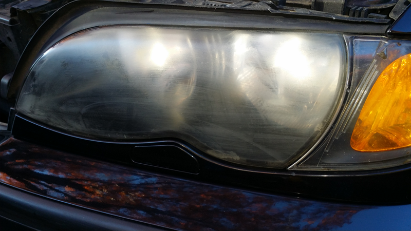 Illustration for article titled How To Polish and Restore Your Hazy Headlights The Right Way